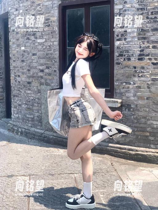 17c吃瓜导航集锦，聚合海量热门吃瓜资讯实时更新