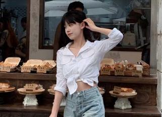 下载“17吃瓜中心在线”app，掌握最新吃瓜资源，成为吃瓜达人不是梦！