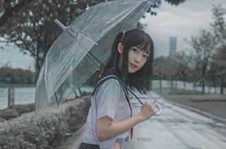 快来www.399su网页，视频里最新鲜的吃瓜新闻等你来扒！