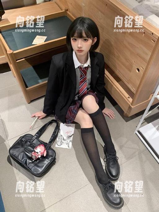 深入718娱乐你我他，免费获取最新潮流吃瓜技巧，速来体验！