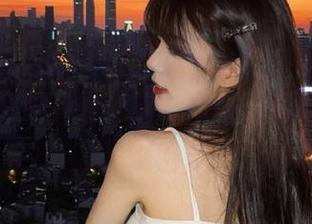 91吃瓜网今日吃瓜最新最全最热，免费下载获取最新娱乐资讯，跟上时代步伐！