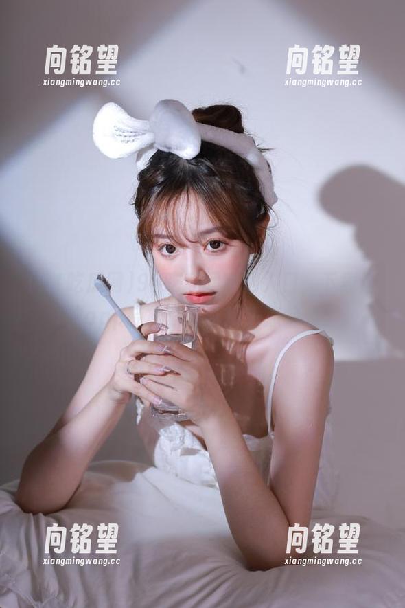 91吃瓜网官网入口，下载这款app轻松获取吃瓜热点信息！