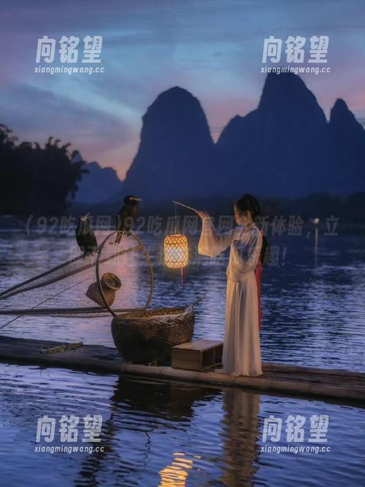 92吃瓜网官网全新体验，立即下载让生活充满吃瓜乐趣！