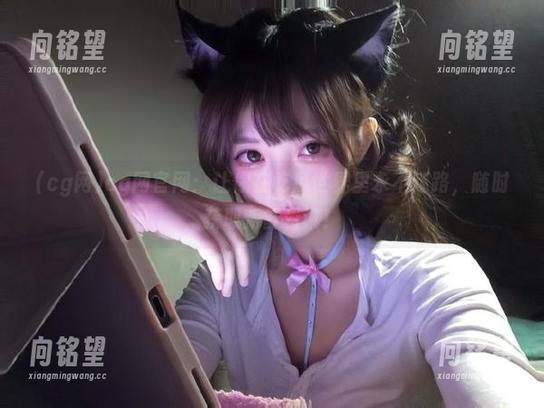 cg网官网：让你在吃瓜世界里永不迷路，随时获取新鲜资讯！
