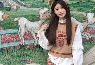 cg网汇聚了各类八卦，让我们一起去网址cgwang.com吃瓜聊天吧！