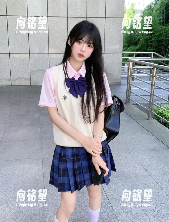 趣味无限的TTTZZZ.COM网站，最新吃瓜消息尽在链接中等你发现！