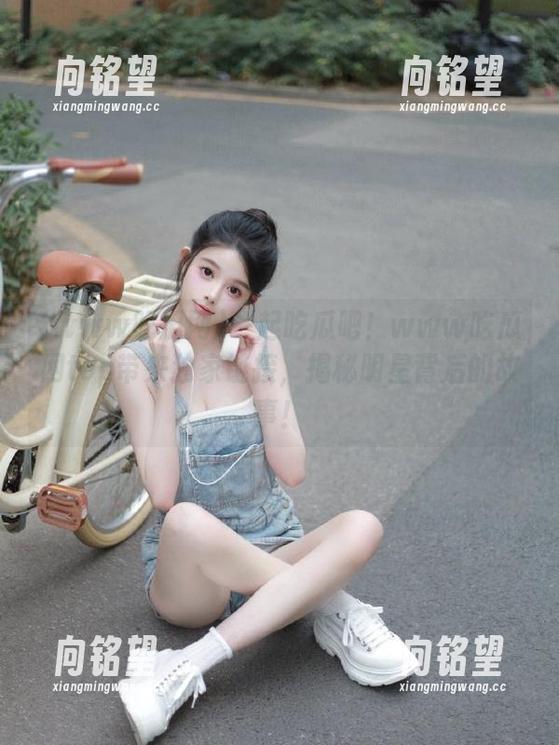 一起吃瓜吧！www吃瓜网top带来独家链接，揭秘明星背后的故事！