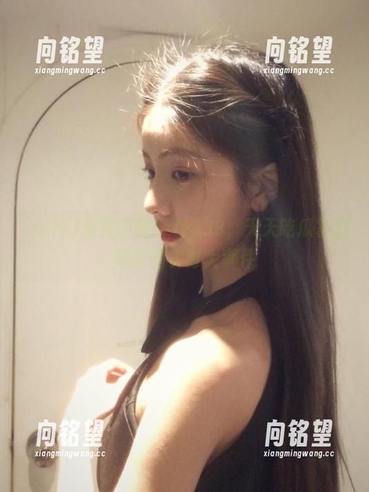 免费订阅zztt333，天天吃瓜掌握娱乐圈实时大事件