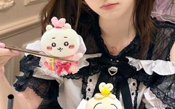 zzzttt48.com今日更新，动漫游戏风云人物精彩盘点