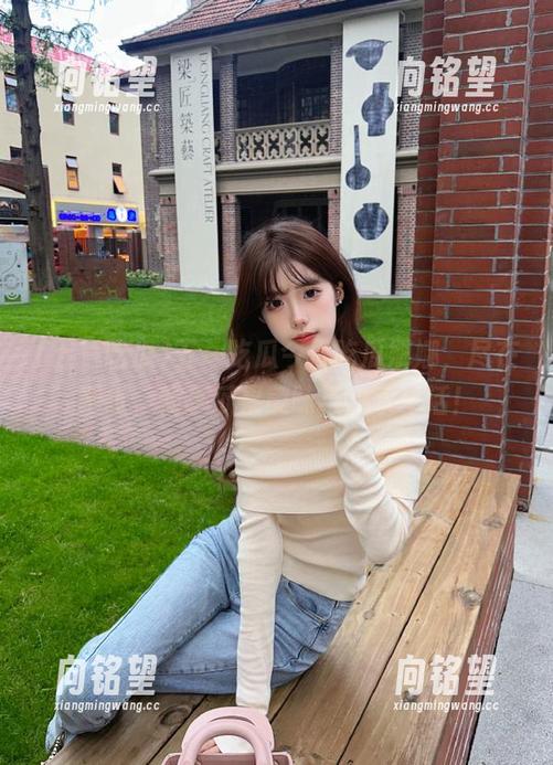 五一吃瓜今日吃瓜娜娜，尽在网址，畅享瓜果美味与欢乐生活！