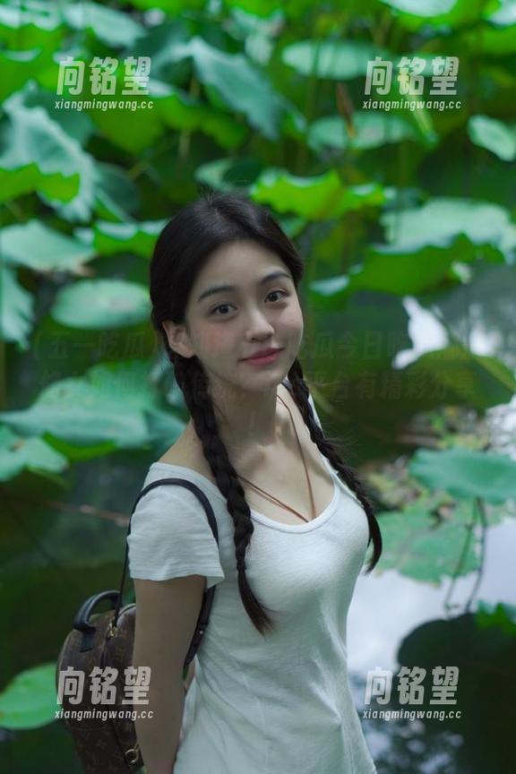 想知道五一吃瓜今日吃瓜娜娜修女如何打破传统？ios平台有精彩分享！