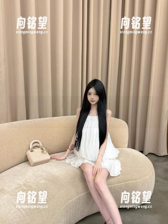 哪里能看冲哥精选？有谁来分享一下网址，免得我为了这事查半天！