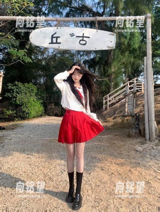 在线获取吃瓜网最新版官网首页特色内容，与朋友们一起分享撩人的八卦！