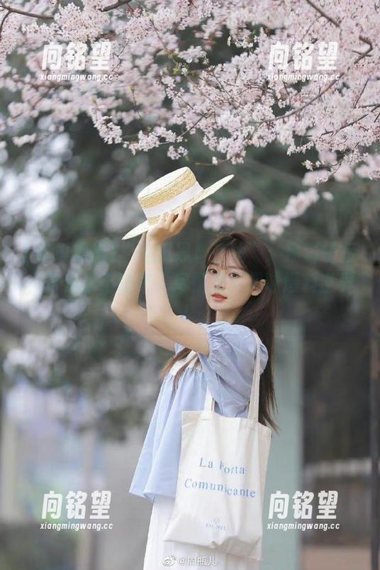 “吃瓜黑料在线”：精彩链接，陪你永不迷路，尽情探索趣味爆料世界！