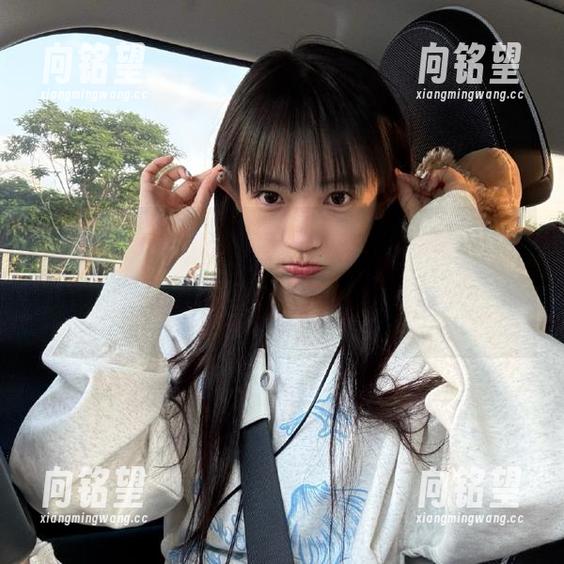 “社区黑料网吃瓜”：一个你不能错过的网站，快来发现网址的秘密吧！