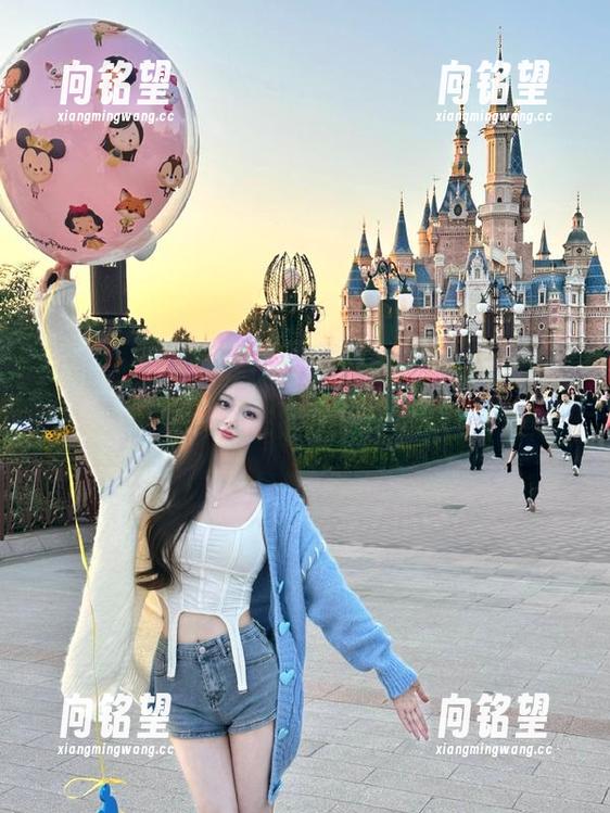网曝吃瓜在线官网，带你一起吃瓜，分享明星真实生活！