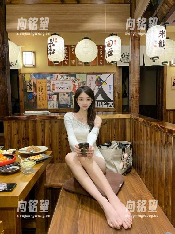 网爆黑料：视频拷问名人，公众形象与真实生活的差距