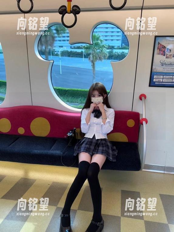 免费使用“网爆黑料”ios版，第一时间为你送上各类热门黑料和娱乐资讯！