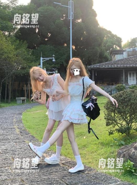最新爆料尽在黑料不打烊，点击鲤鱼门链接观看