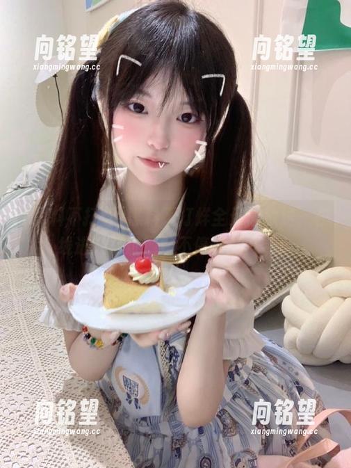 黑料不打烊全天候放送，在线进入网址观看不停歇的八卦！