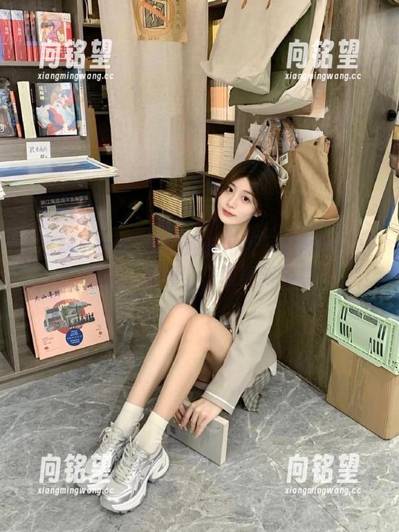 如何通过网页下载黑料不打烊的二维码，获取最新消息
