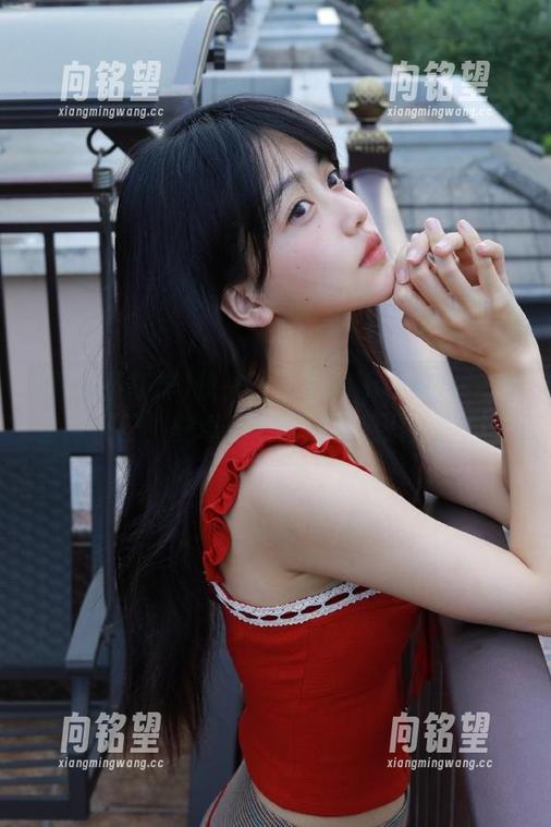 快来访问黑料不打烊tttzzz官网入口，安卓用户获取黑色八卦信息！