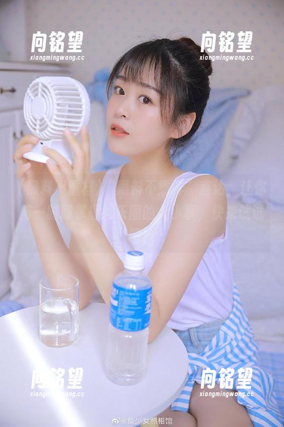 “黑料不重样”直达，让你第一时间掌握娱乐圈的大小事，快来试试吧！