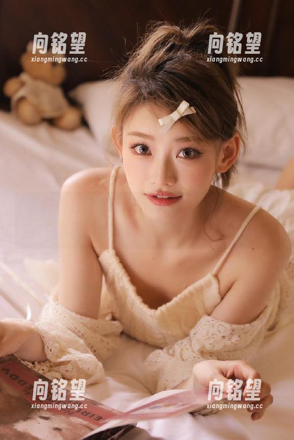 分享精彩内容，下载安卓版本黑料传送门追赶热辣新闻！