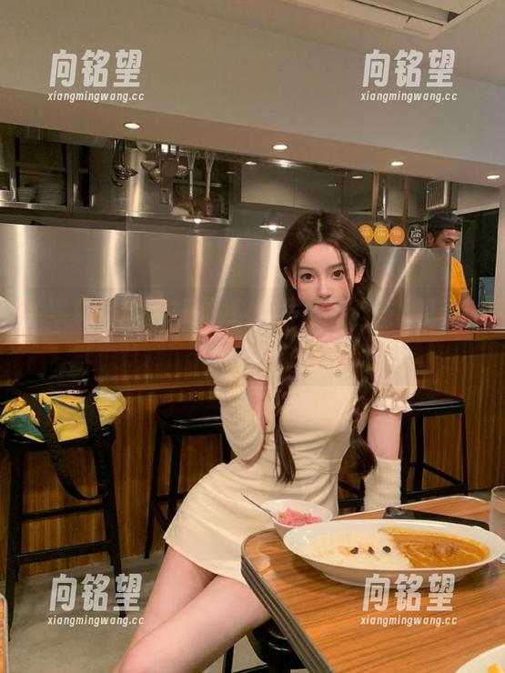吃瓜不打烊：“黑料吃瓜不打烊”揭示门反差的精彩入口