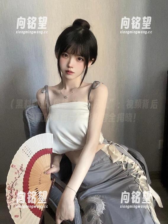 探秘“黑料网址”：视频背后隐藏的真相与精彩内容全揭晓！