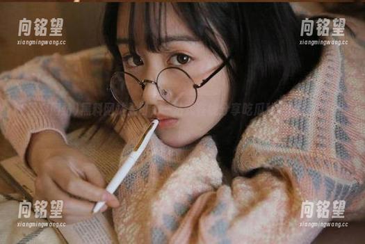 黑料网站入口，一站式在线分享吃瓜秘闻的绝佳平台！