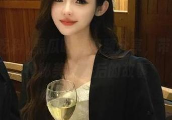黑瓜吃料视频分享，带你探索神秘美食背后的故事